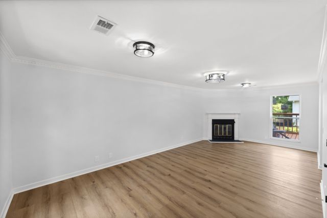 3285 Towne Village Rd, Antioch, TN 37013