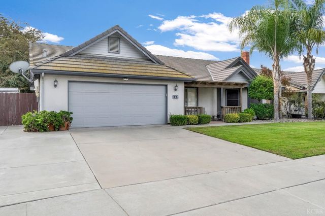 73 Devon, Lemoore, CA 93245