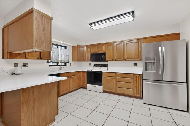 3425 Piermont Drive NE, Albuquerque, NM 87111