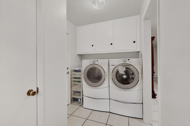 3425 Piermont Drive NE, Albuquerque, NM 87111