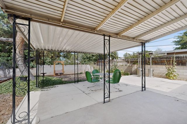 3425 Piermont Drive NE, Albuquerque, NM 87111