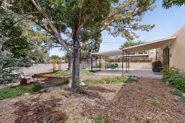 3425 Piermont Drive NE, Albuquerque, NM 87111