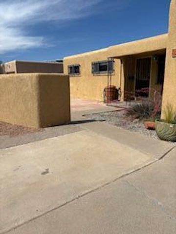 3425 Piermont Drive NE, Albuquerque, NM 87111