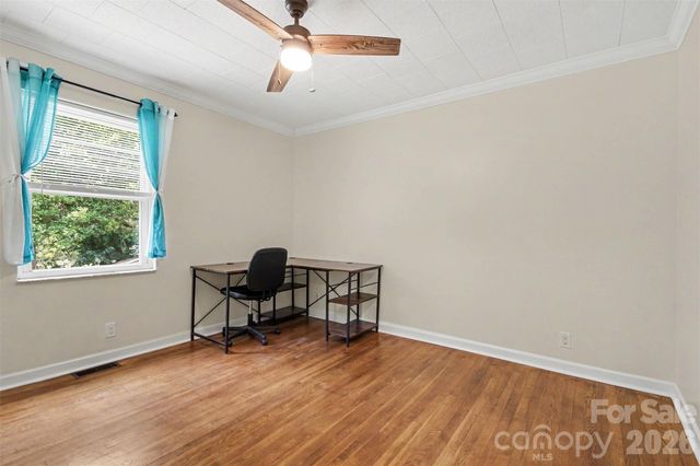 111 Cove Avenue, Mount Holly, NC 28120