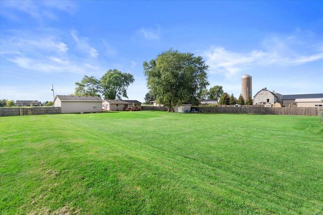 991 88th AVENUE, Kenosha, WI 53144