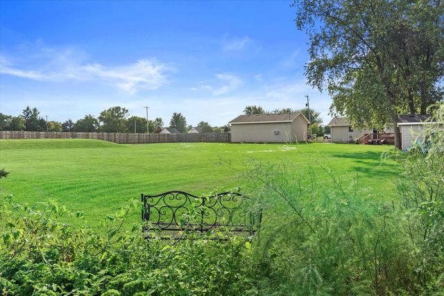 991 88th AVENUE, Kenosha, WI 53144