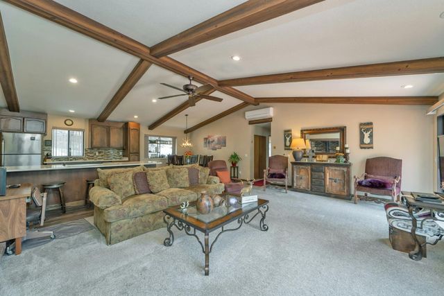 5933 Pennyroyal Dr, Pollock Pines, CA 95726