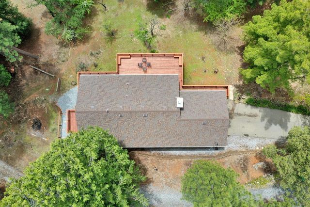 5933 Pennyroyal Dr, Pollock Pines, CA 95726