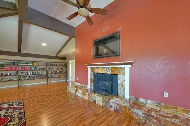 5933 Pennyroyal Dr, Pollock Pines, CA 95726