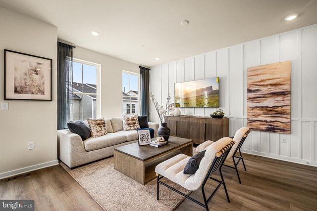 103 ABRAMO VICTOR DR, Downingtown, PA 19335