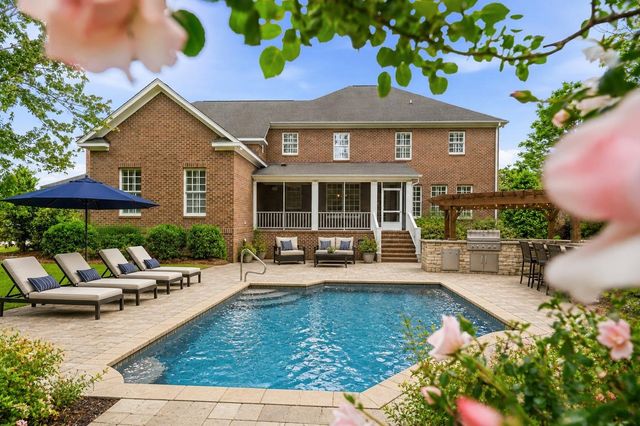 3013 Holly Berry Ct., Myrtle Beach, SC 29579
