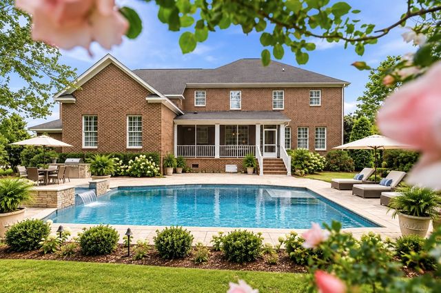 3013 Holly Berry Ct., Myrtle Beach, SC 29579