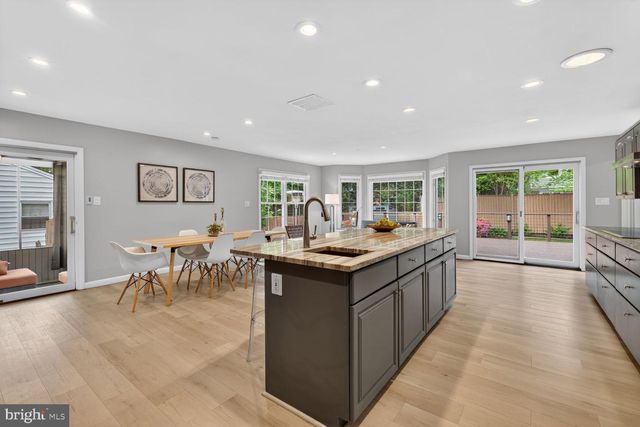 6409 OLD DOMINION DR, Mclean, VA 22101