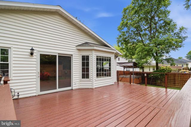 6409 OLD DOMINION DR, Mclean, VA 22101