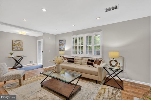 6409 OLD DOMINION DR, Mclean, VA 22101