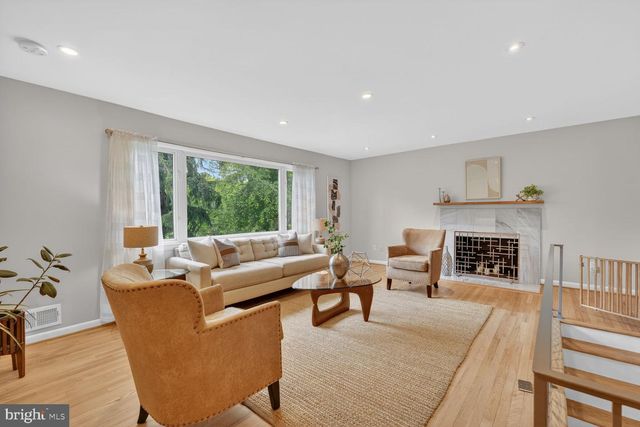 6409 OLD DOMINION DR, Mclean, VA 22101