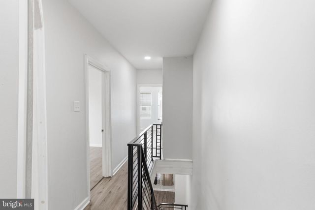 5754 CEDAR AVE, Philadelphia, PA 19143