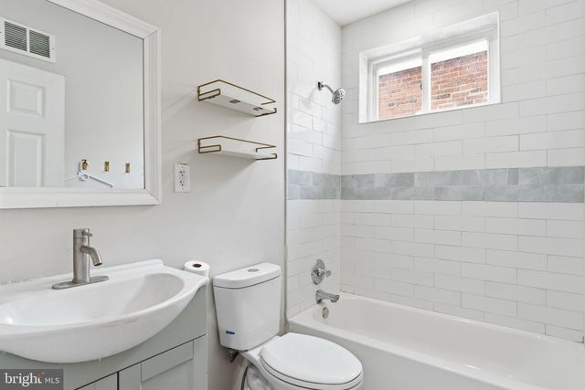 5754 CEDAR AVE, Philadelphia, PA 19143