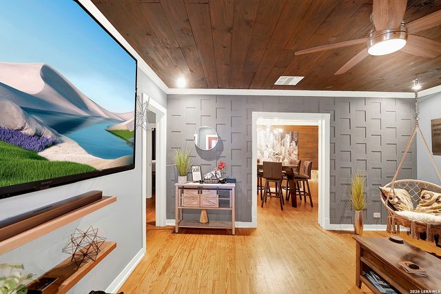 197 N Sycamore, New Braunfels, TX 78130