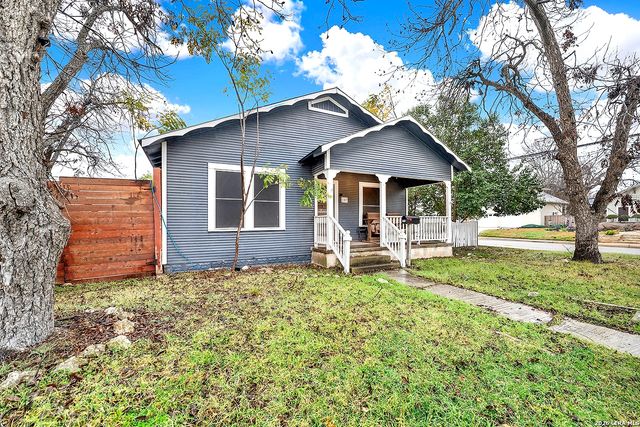 197 N Sycamore, New Braunfels, TX 78130