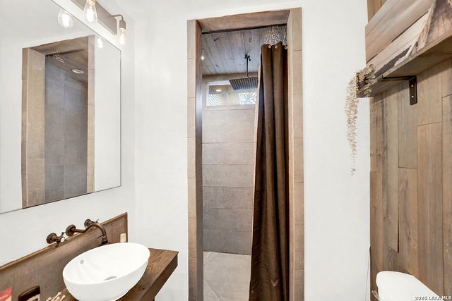 197 N Sycamore, New Braunfels, TX 78130