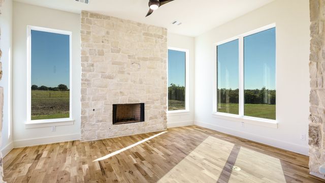6250 Mcchesney Drive, Midlothian, TX 76065