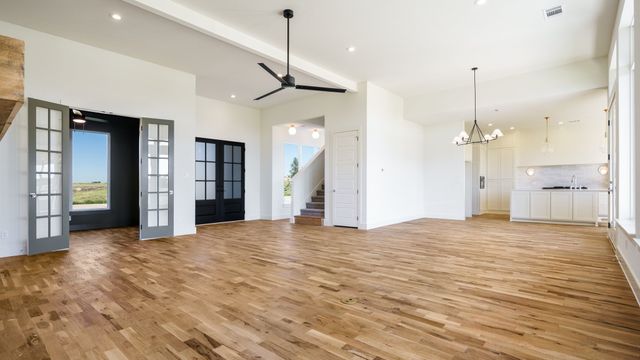6250 Mcchesney Drive, Midlothian, TX 76065