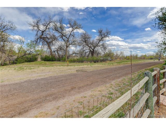 8396 Wheatgrass Cir, Parker, CO 80134