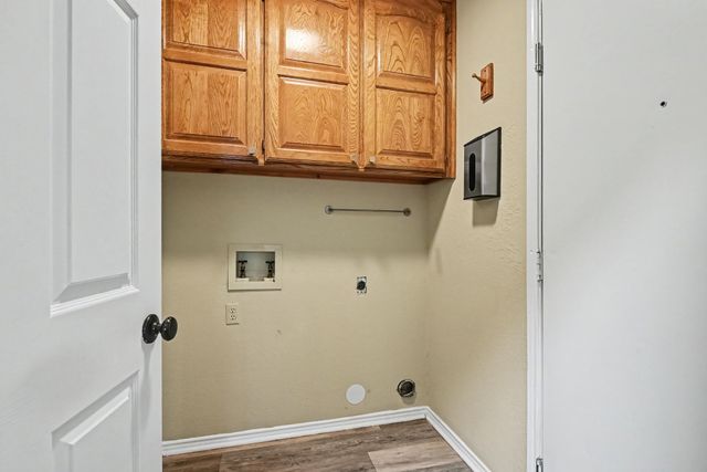 110 Mill Creek Lane, Weatherford, TX 76087