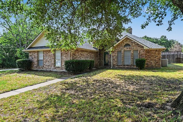 110 Mill Creek Lane, Weatherford, TX 76087