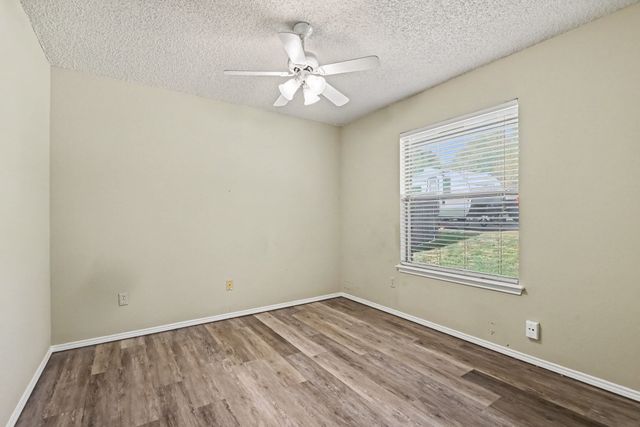 110 Mill Creek Lane, Weatherford, TX 76087