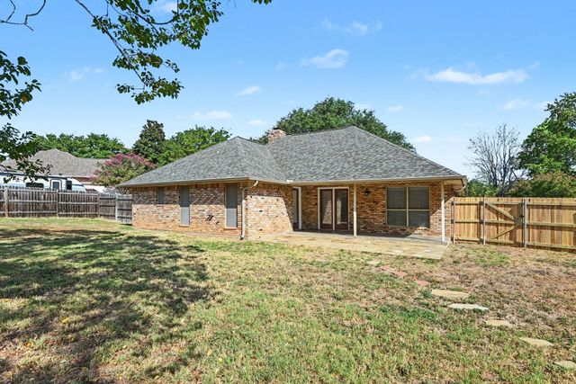 110 Mill Creek Lane, Weatherford, TX 76087