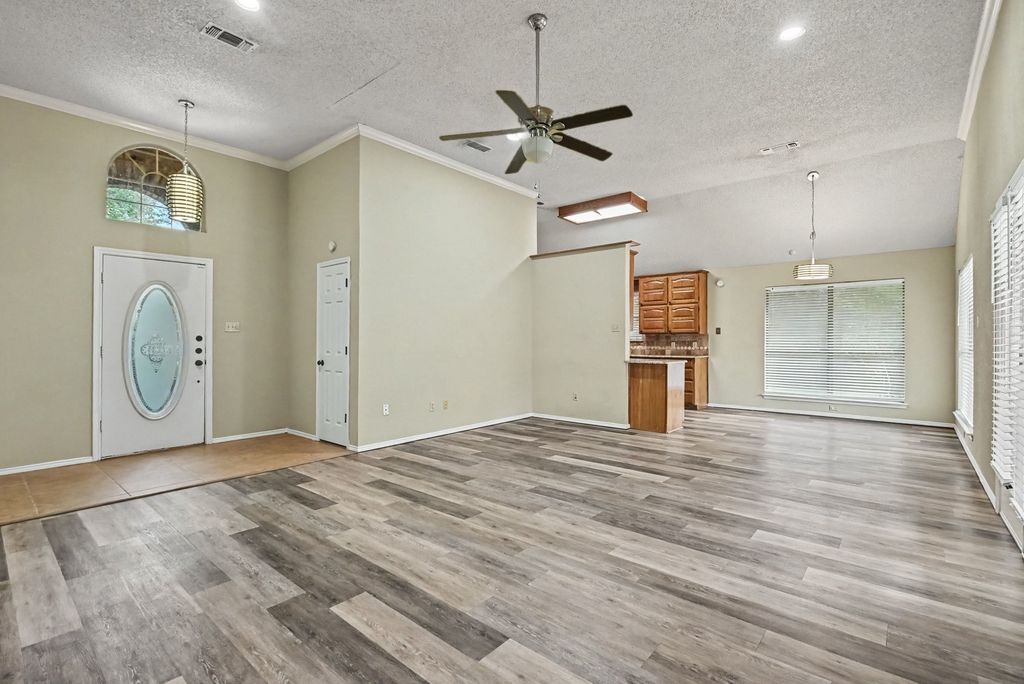 110 Mill Creek Lane, Weatherford, TX 76087 — photo 5