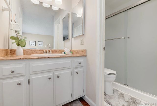 1568 Larkhaven Dr, Chula Vista, CA 91911