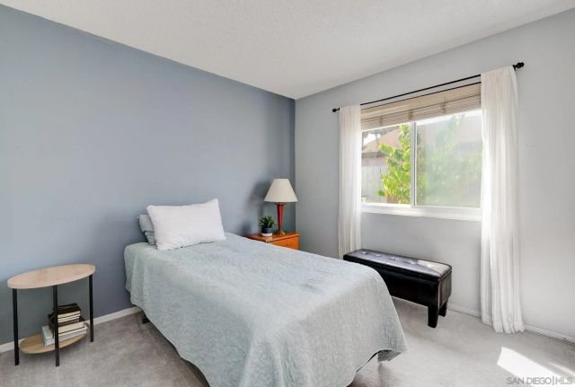 1568 Larkhaven Dr, Chula Vista, CA 91911