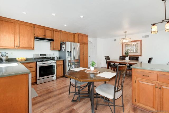 1568 Larkhaven Dr, Chula Vista, CA 91911