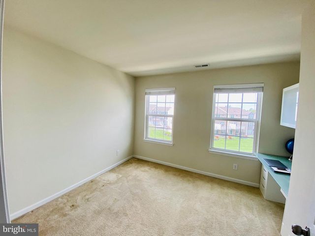 114 ADMIRAL LN, Warrington, PA 18976