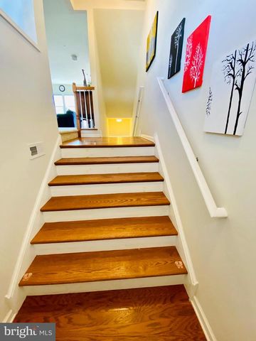 114 ADMIRAL LN, Warrington, PA 18976
