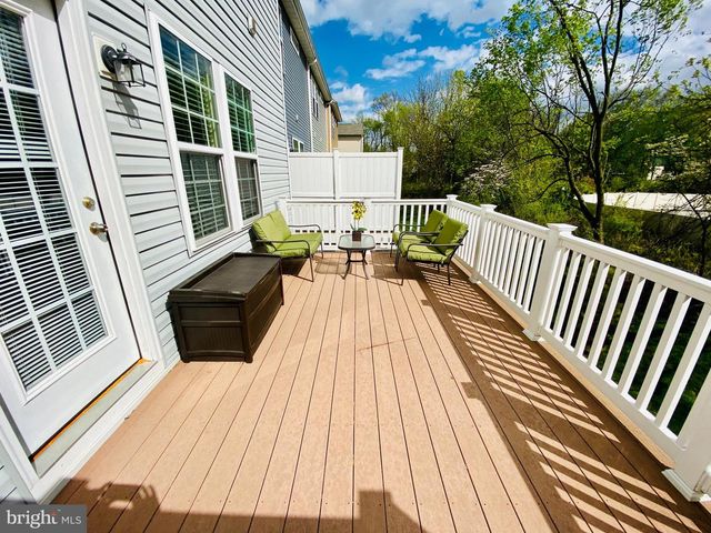 114 ADMIRAL LN, Warrington, PA 18976