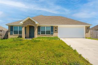 2124 Brown Bear Lane, Gentry, AR 72734
