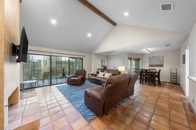2739 Sedgeway Lane, Carrollton, TX 75006