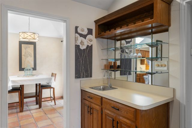 2739 Sedgeway Lane, Carrollton, TX 75006