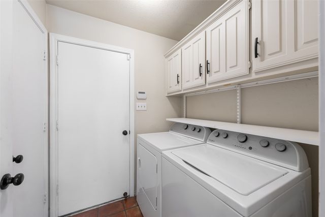 2739 Sedgeway Lane, Carrollton, TX 75006