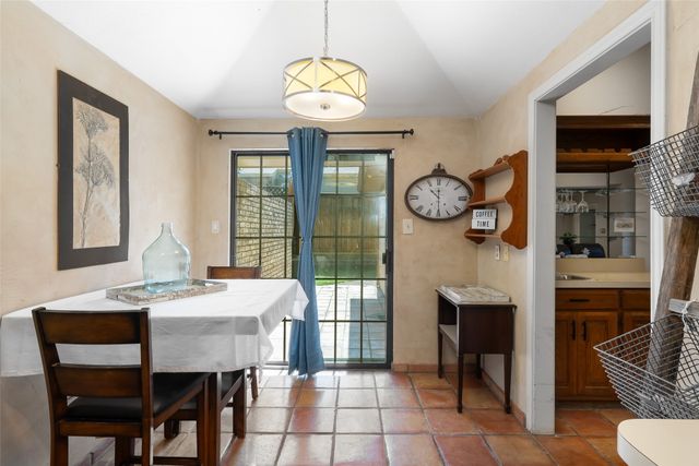 2739 Sedgeway Lane, Carrollton, TX 75006