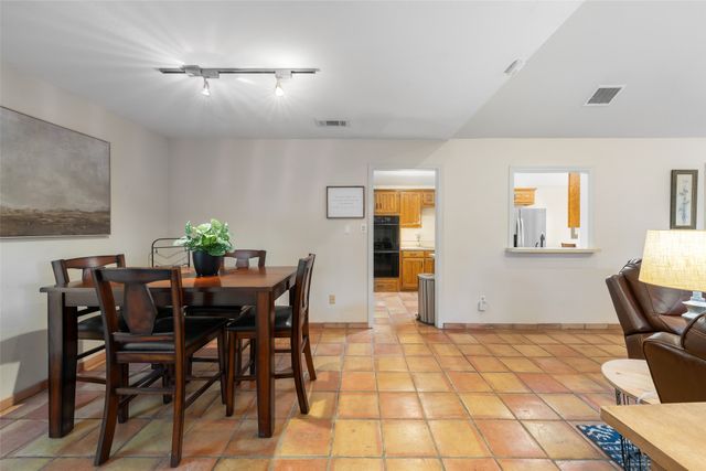 2739 Sedgeway Lane, Carrollton, TX 75006
