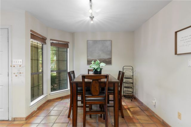 2739 Sedgeway Lane, Carrollton, TX 75006