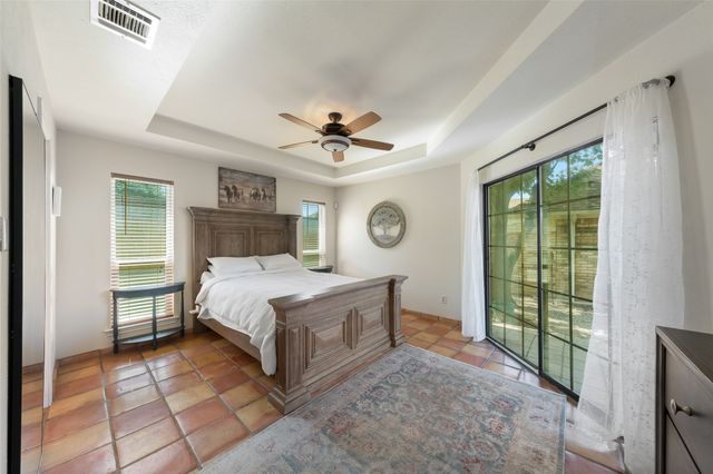 2739 Sedgeway Lane, Carrollton, TX 75006