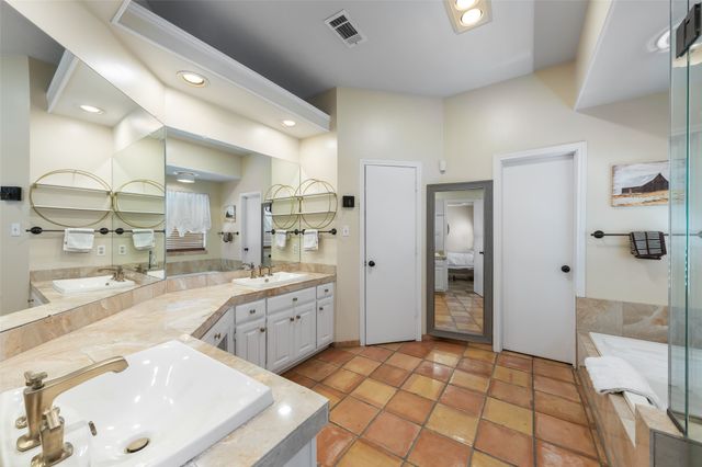 2739 Sedgeway Lane, Carrollton, TX 75006