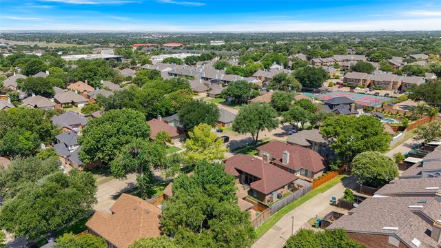 2739 Sedgeway Lane, Carrollton, TX 75006