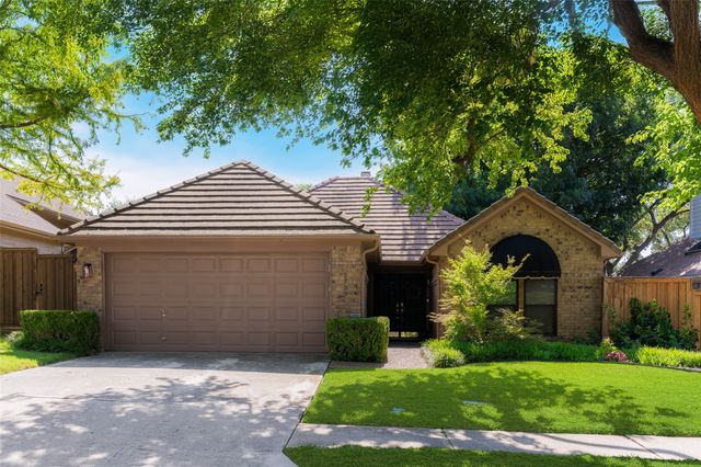 2739 Sedgeway Lane, Carrollton, TX 75006